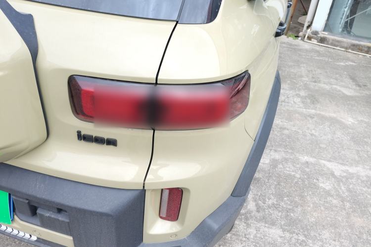 Used Geely Auto Cowboy 2025 1.5TD Trendy Play Edition Right Rear Taillight