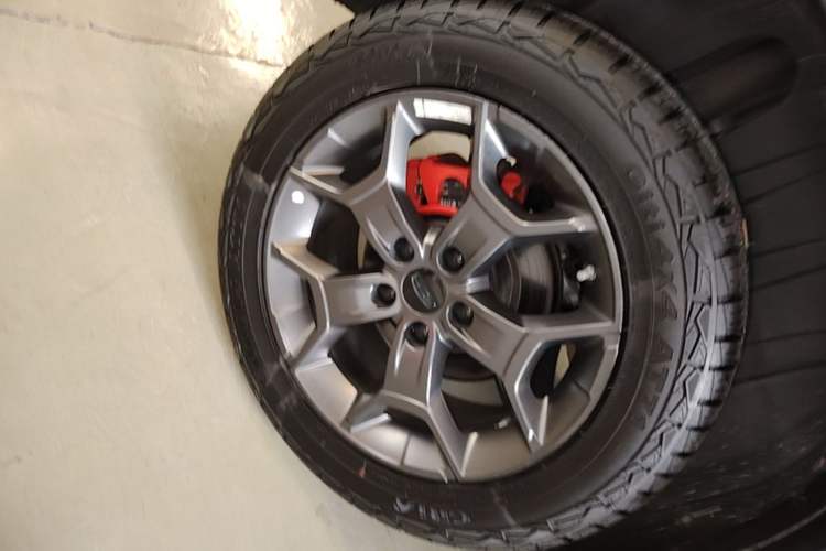 Used Geely Auto Cowboy 2025 1.5TD Fun-Offroad Version Right Rear Wheel Hub