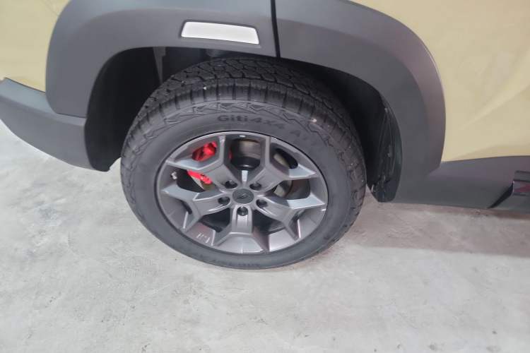 Used Geely Auto Cowboy 2025 1.5TD Fun-Offroad Version Right Rear Wheel Hub