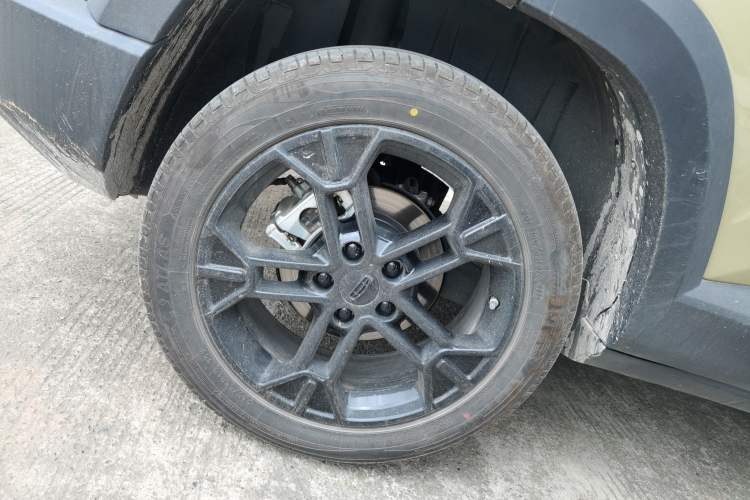 Used Geely Auto Cowboy 2025 1.5TD Trendy Play Edition Right Rear Wheel Hub