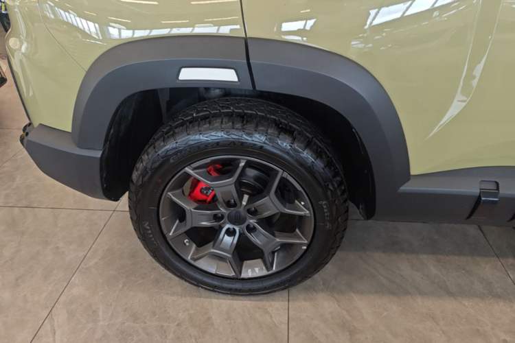 Used Geely Auto Cowboy 2025 1.5TD Fun-Offroad Version Right Rear Wheel Hub