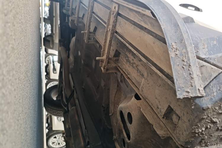 Used Geely Auto Cowboy 2025 1.5TD Fun-Offroad Version Right Side Sill