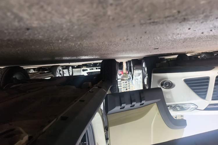 Used Geely Auto Cowboy 2025 1.5TD Fun-Offroad Version Right Side Sill