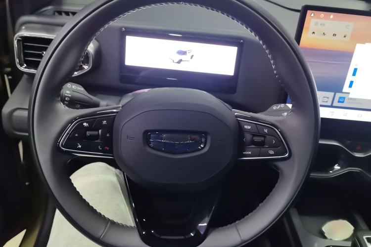 Used Geely Auto Cowboy 2025 1.5TD Fun-Offroad Version Steering Wheel
