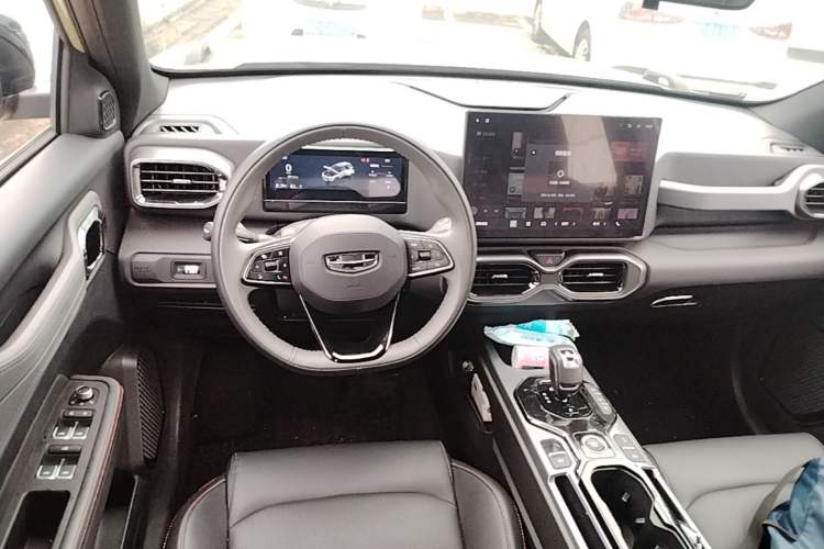 Used Geely Auto Cowboy 2025 1.5TD Fun-Offroad Version Steering Wheel