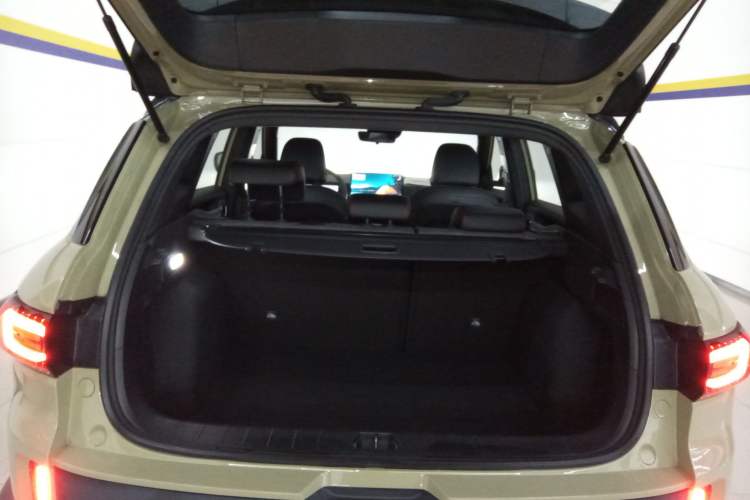 Used Geely Auto Cowboy 2025 1.5TD Fun-Offroad Version Trunk