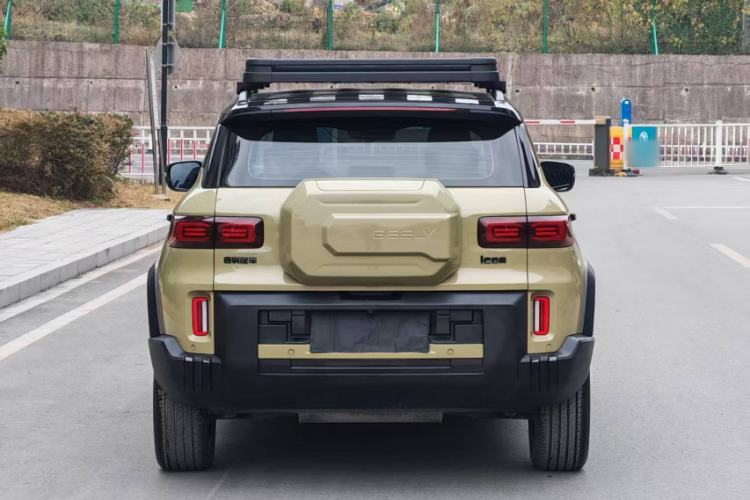 Used Geely Auto Cowboy 2025 1.5TD Trendy Play Edition Trunk