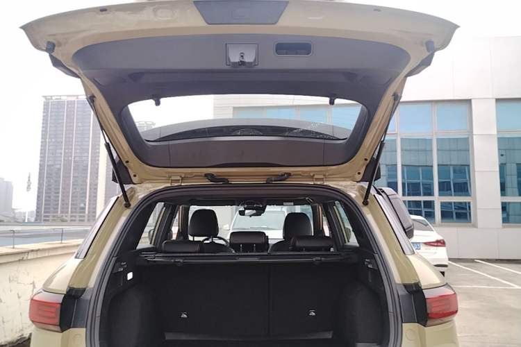 Used Geely Auto Cowboy 2025 1.5TD Fun-Offroad Version Trunk