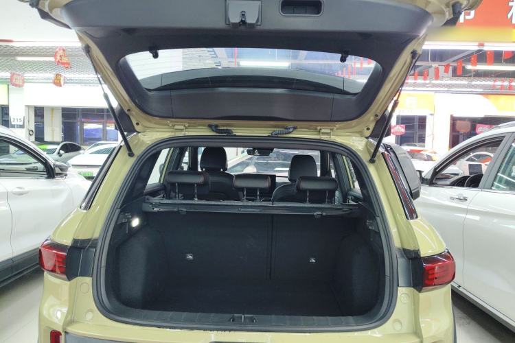 Used Geely Auto Cowboy 2025 1.5TD Fun-Offroad Version Trunk