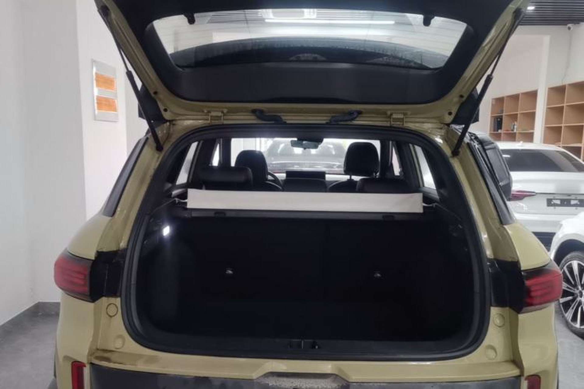 Used Geely Auto Cowboy 2025 1.5TD Fun-Offroad Version Trunk