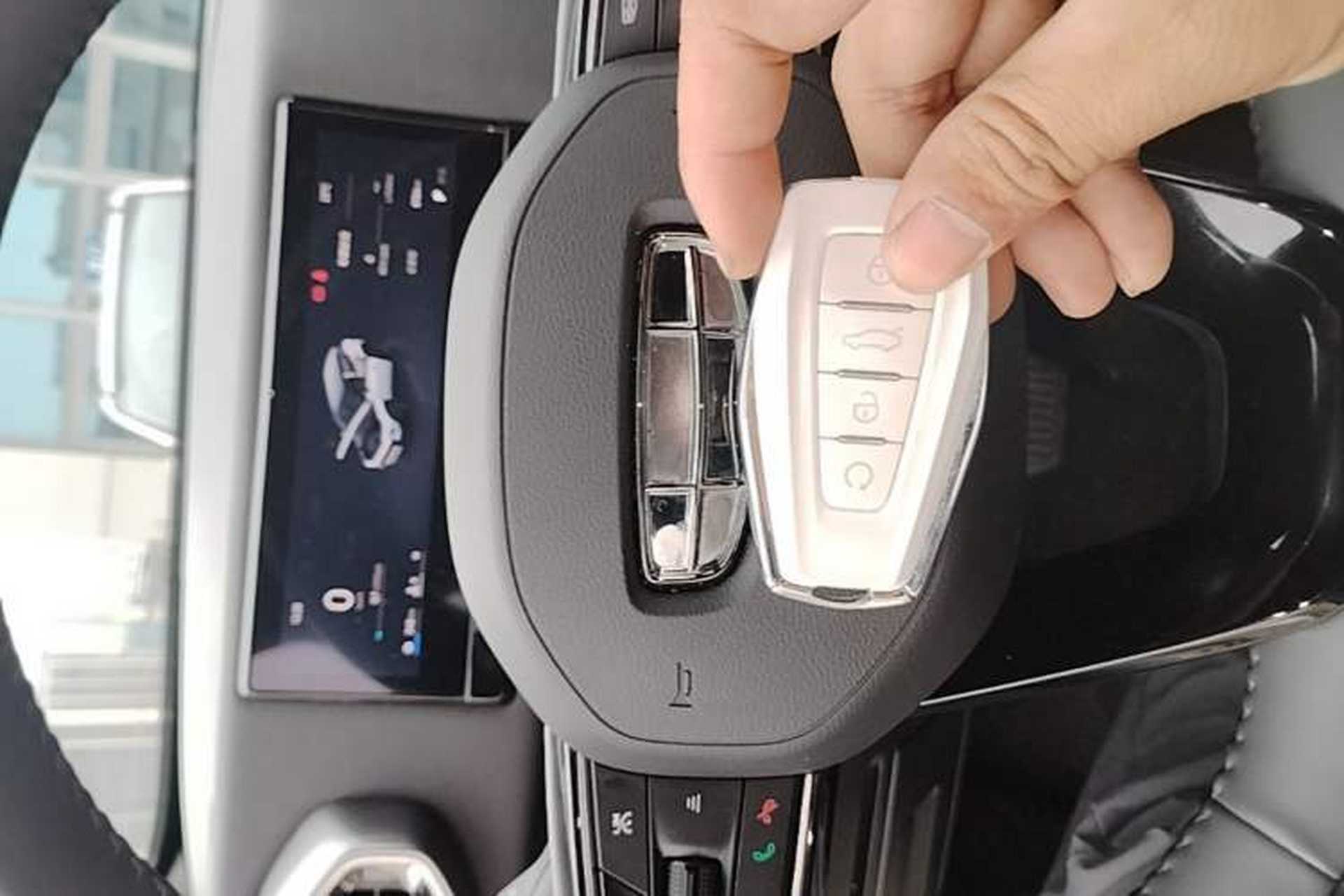 Used Geely Auto Cowboy 2025 1.5TD Fun-Offroad Version Vehicle Key