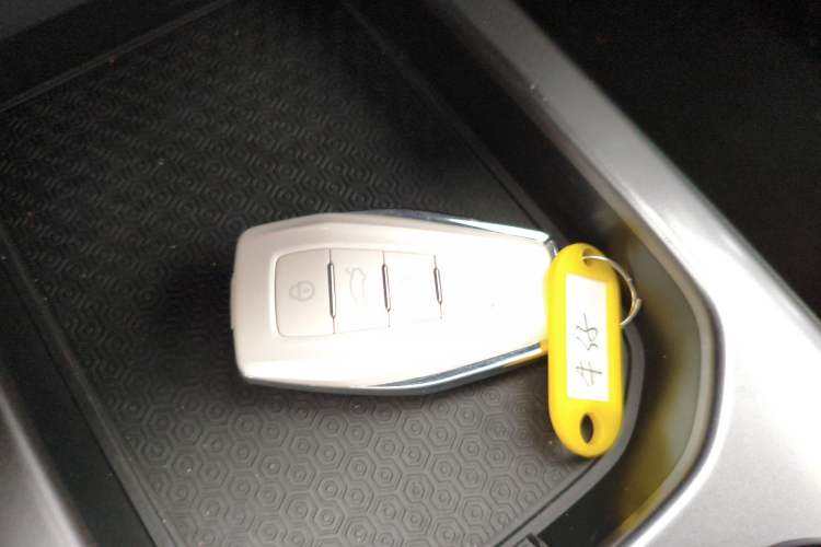 Used Geely Auto Cowboy 2025 1.5TD Fun-Offroad Version Vehicle Key
