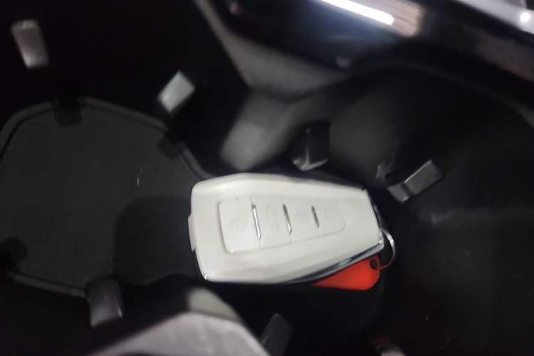 Used Geely Auto Cowboy 2025 1.5TD Fun-Offroad Version Vehicle Key