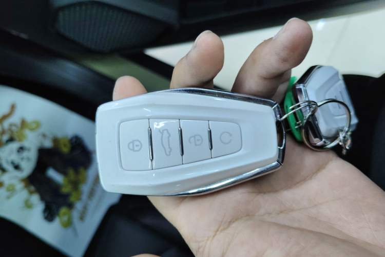 Used Geely Auto Cowboy 2025 1.5TD Fun-Offroad Version Vehicle Key