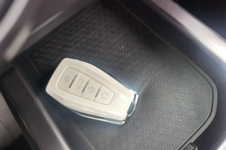 Used Geely Auto Cowboy 2025 1.5TD Fun-Offroad Version Vehicle Key