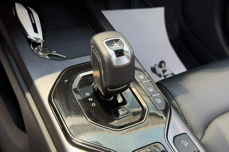 Used Geely Auto Cowboy 2025 1.5TD Fun-Offroad Version Gear Lever