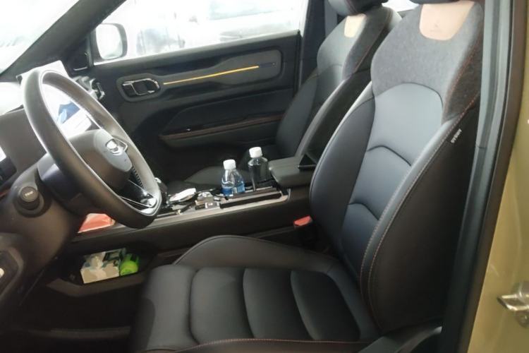 Used Geely Auto Cowboy 2025 1.5TD Fun-Offroad Version Left Front Seat