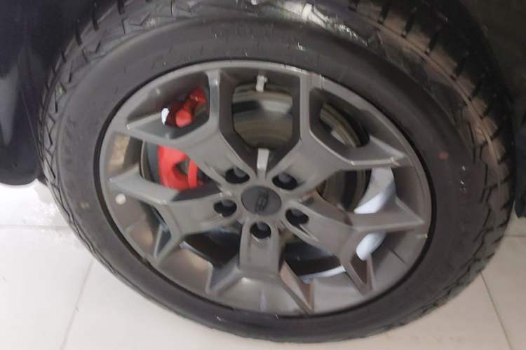 Used Geely Auto Cowboy 2025 1.5TD Fun-Offroad Version Left Front Wheel Hub