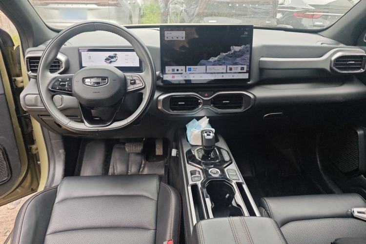Used Geely Auto Cowboy 2025 1.5TD Fun-Offroad Version Center Console