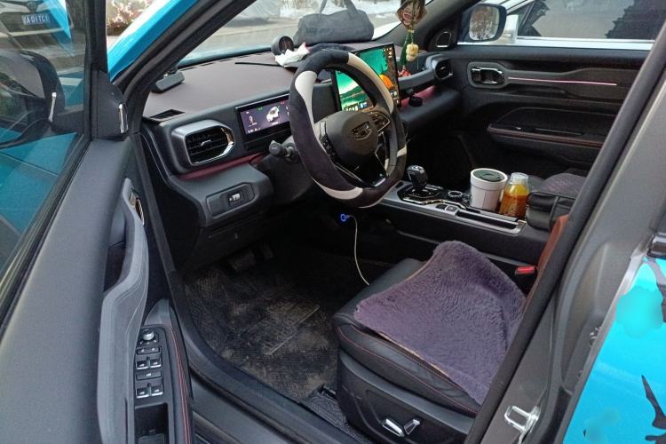 Used Geely Auto Cowboy 2025 1.5TD Fun-Offroad Version Driver Seat