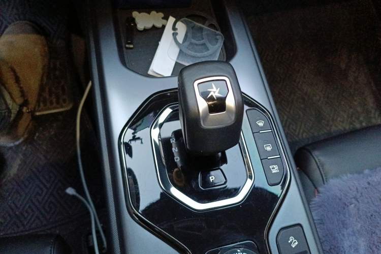 Used Geely Auto Cowboy 2025 1.5TD Fun-Offroad Version Gear Lever
