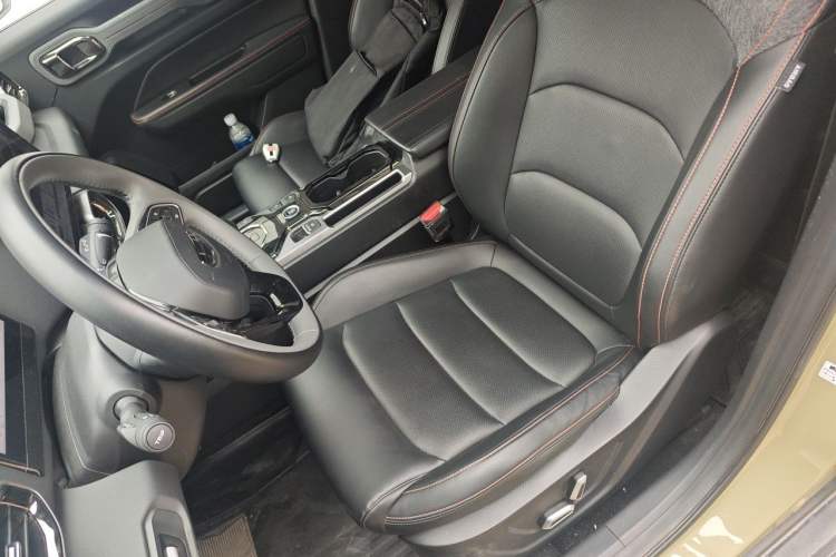 Used Geely Auto Cowboy 2025 1.5TD Fun-Offroad Version Left Front Seat