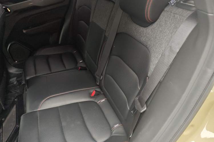 Used Geely Auto Cowboy 2025 1.5TD Fun-Offroad Version Left Rear Seat