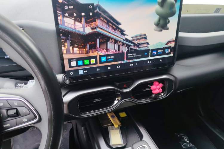Used Geely Auto Cowboy 2025 1.5TD Trendy Play Edition Audio And AC Panel