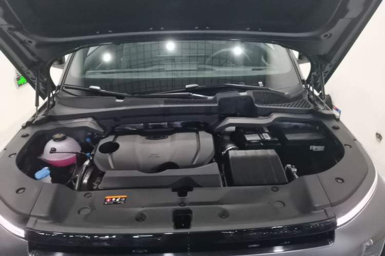 Used Geely Auto Cowboy 2025 1.5TD Trendy Play Edition Engine Bay
