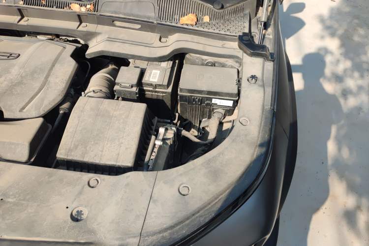 Used Geely Auto Cowboy 2025 1.5TD Trendy Play Edition Engine Bay Left