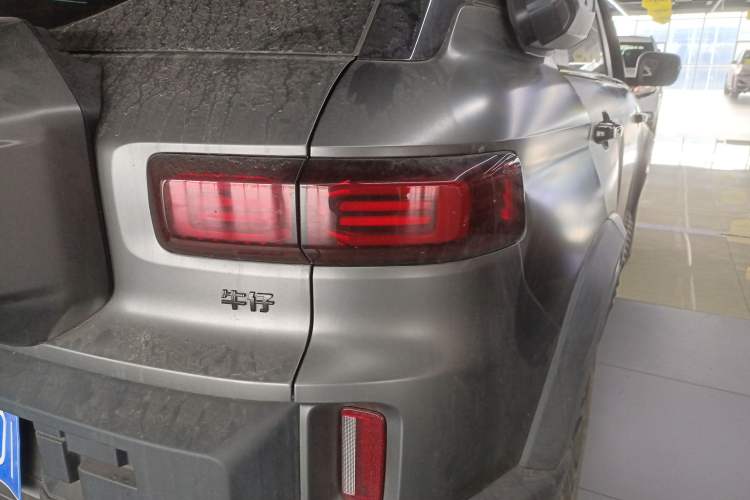 Used Geely Auto Cowboy 2025 1.5TD Trendy Play Edition Exterior 3