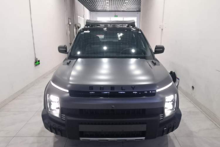 Used Geely Auto Cowboy 2025 1.5TD Trendy Play Edition Front