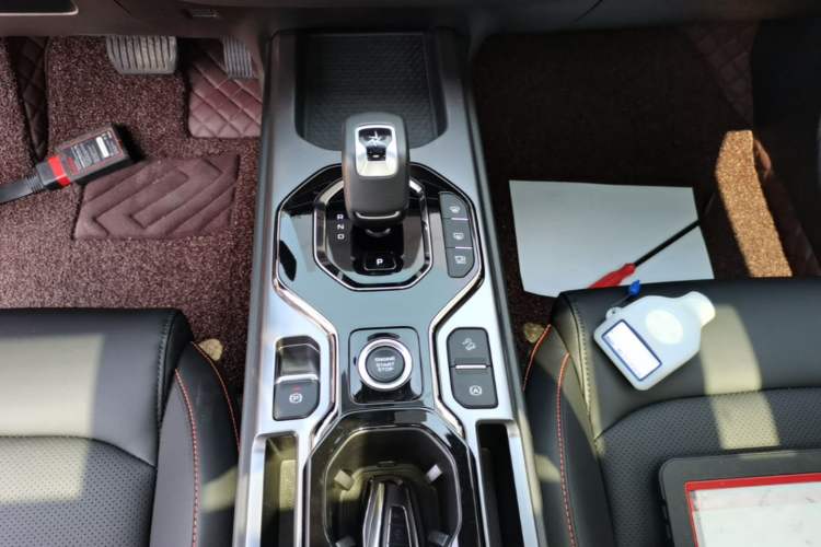 Used Geely Auto Cowboy 2025 1.5TD Trendy Play Edition Gear Lever
