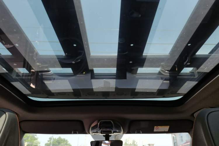 Used Geely Auto Cowboy 2025 1.5TD Trendy Play Edition Headliner