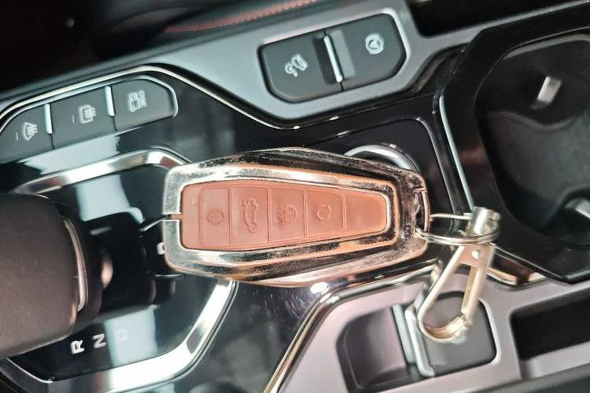 Used Geely Auto Cowboy 2025 1.5TD Trendy Play Edition Interior 1