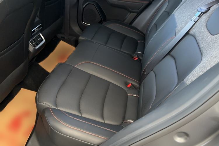 Used Geely Auto Cowboy 2025 1.5TD Trendy Play Edition Interior 2