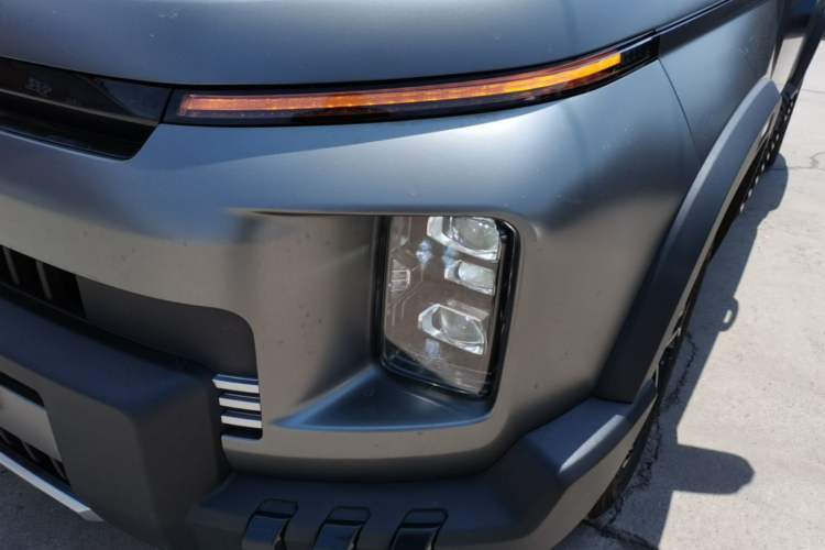 Used Geely Auto Cowboy 2025 1.5TD Trendy Play Edition Left Front Headlight