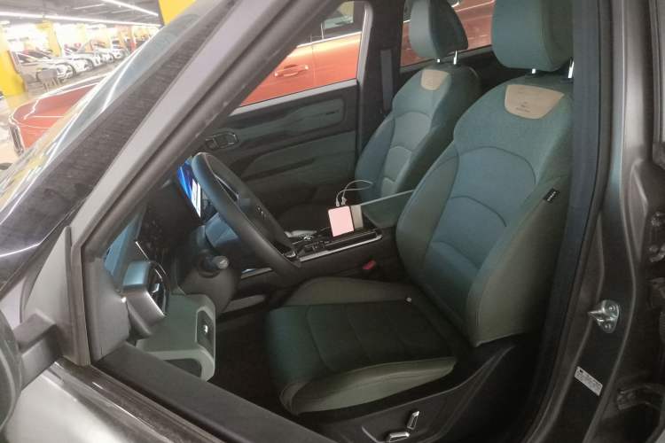 Used Geely Auto Cowboy 2025 1.5TD Trendy Play Edition Left Front Seat