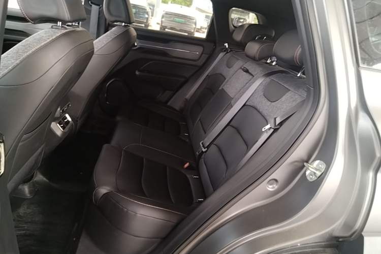 Used Geely Auto Cowboy 2025 1.5TD Fun-Offroad Version Left Rear Seat