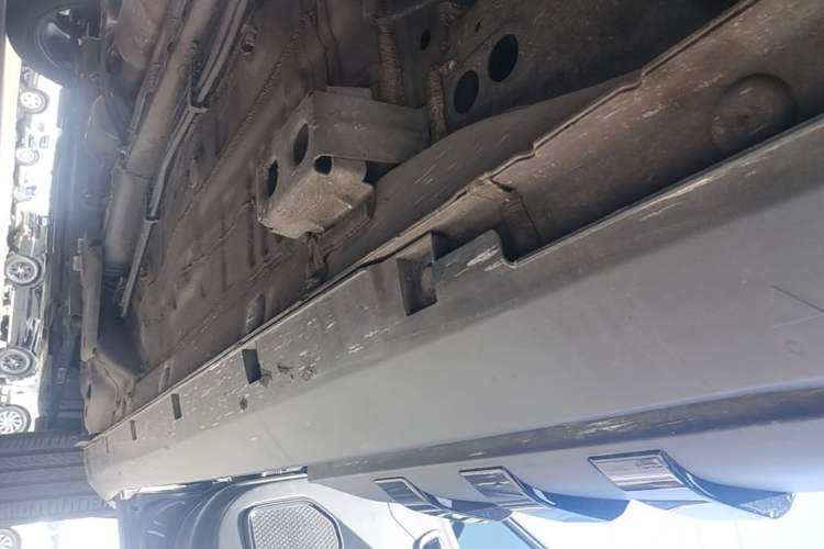 Used Geely Auto Cowboy 2025 1.5TD Trendy Play Edition Left Side Sill