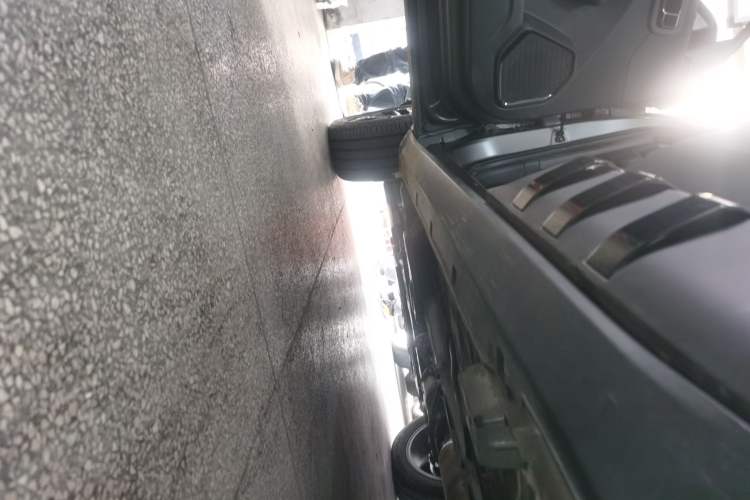 Used Geely Auto Cowboy 2025 1.5TD Fun-Offroad Version Left Side Sill