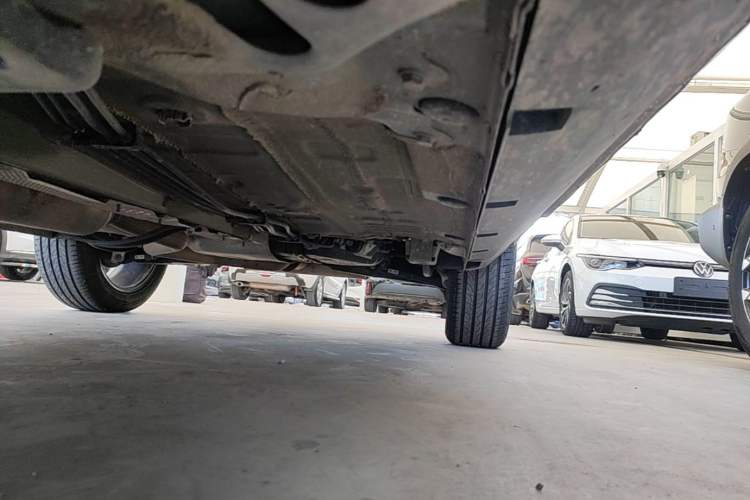 Used Geely Auto Cowboy 2025 1.5TD Trendy Play Edition Left Side Sill