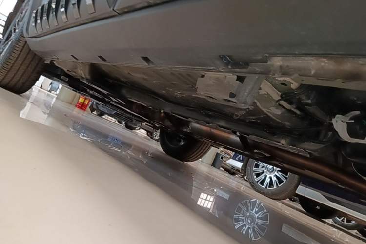 Used Geely Auto Cowboy 2025 1.5TD Fun-Offroad Version Left Side Sill