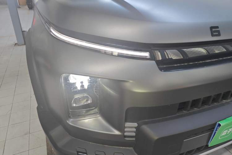 Used Geely Auto Cowboy 2025 1.5TD Fun-Offroad Version Right Front Headlight
