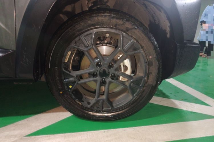 Used Geely Auto Cowboy 2025 1.5TD Fun-Offroad Version Right Front Wheel Hub