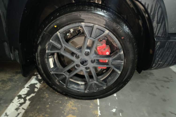 Used Geely Auto Cowboy 2025 1.5TD Fun-Offroad Version Right Front Wheel Hub