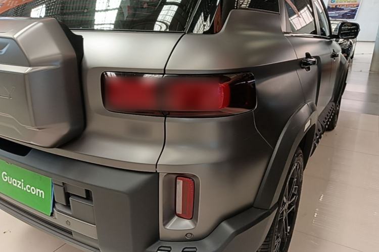 Used Geely Auto Cowboy 2025 1.5TD Fun-Offroad Version Right Rear Taillight