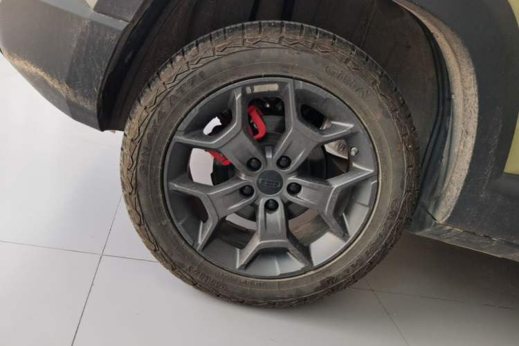 Used Geely Auto Cowboy 2025 1.5TD Fun-Offroad Version Right Rear Wheel Hub