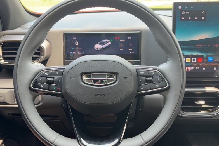 Used Geely Auto Cowboy 2025 1.5TD Fun-Offroad Version Steering Wheel