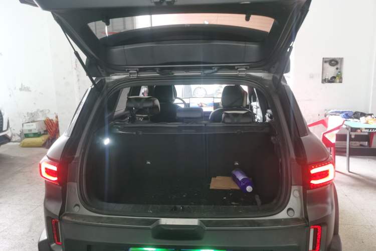 Used Geely Auto Cowboy 2025 1.5TD Fun-Offroad Version Trunk
